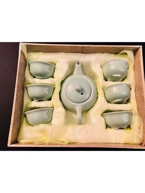 New 7 pcs Chinese Sage Green Tea set Teapot 6 Koi Fish tea cups